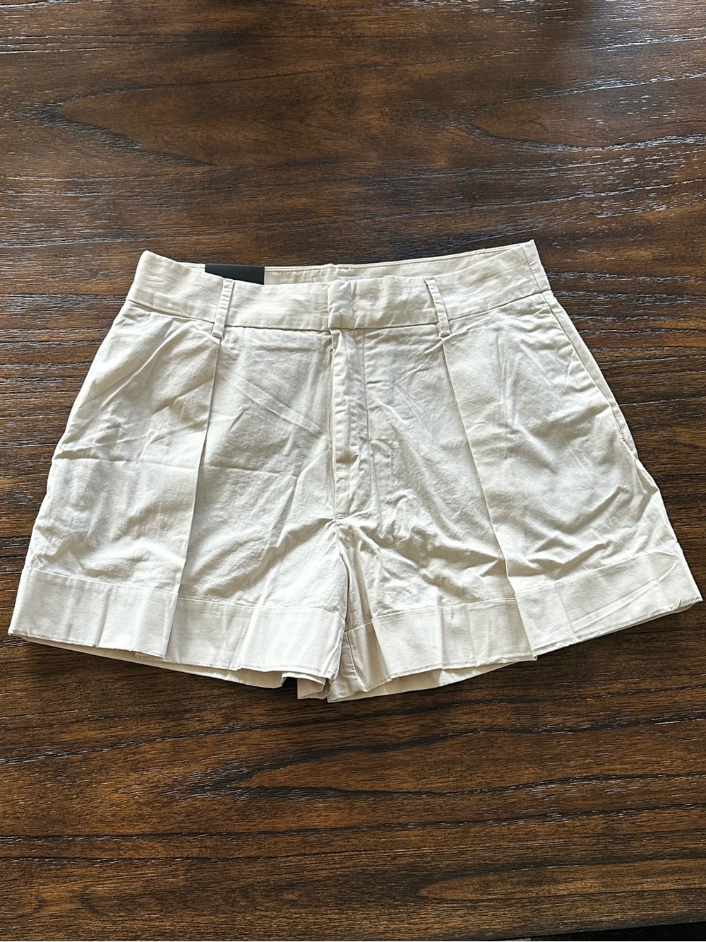 Banana Republic Red High-Waist Pleated Women's Shorts